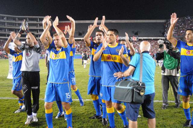 Riquelme sacó un conejo de la galera y Boca se llevo de Santa Fe tres puntos vitales Riquelme sacó un conejo de la galera y Boca se llevo de Santa Fe tres puntos vitales