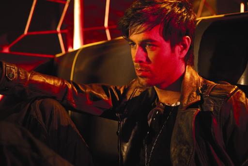 Enrique Iglesias desmintió rumores de embarazo de Anna Kournikova Enrique Iglesias desmintió rumores de embarazo de Anna Kournikova