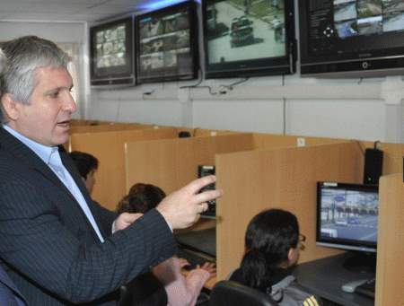 Diego Santillán “la falta de profesionalismo de berni mete miedo” Diego Santillán “la falta de profesionalismo de berni mete miedo”