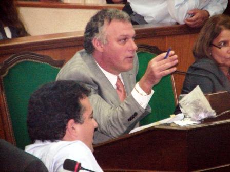 Fabián Gnoffo presidente del bloque de concejales de la UCR