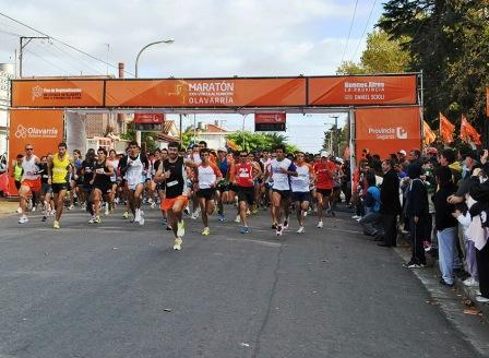 La provincia festejó el día del trabajador con un maratón en Olavarría La provincia festejó el día del trabajador con un maratón en Olavarría