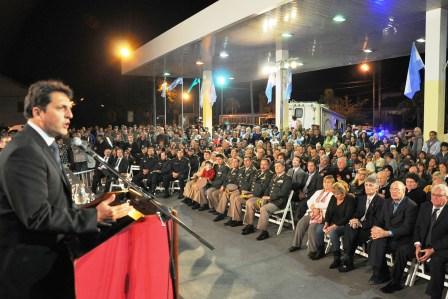 Massa inauguró la Base Operativa de Gendarmería Nacional 