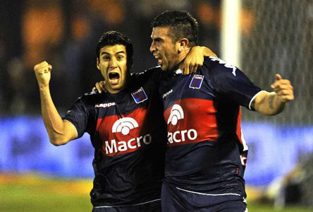 Tigre sumó tres valiosos puntos ante Vélez Tigre sumó tres valiosos puntos ante Vélez