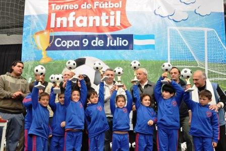 Cientos de chicos vivieron la Copa 9 de Julio en Tigre