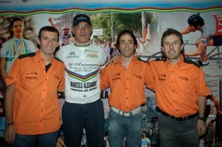 Walter Pérez en el lanzamiento del gran premio Marcelo Alexandre Walter Pérez en el lanzamiento del gran premio Marcelo Alexandre
