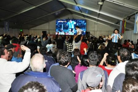 El partido de Argentina y Uruguay se vive en Tigre El partido de Argentina y Uruguay se vive en Tigre