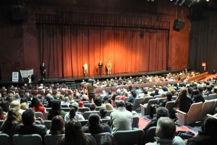 Sergio Massa homenajeó a Evita en el Teatro Niní Marshall