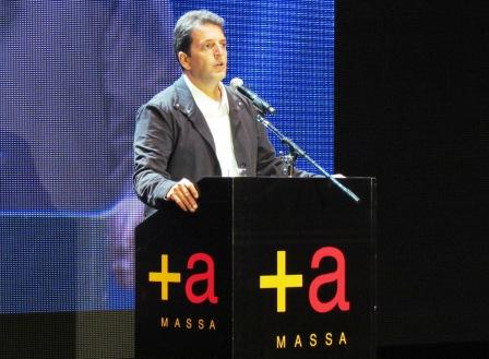 Sergio Massa lanzó su candidatura para un segundo mandato en Tigre Sergio Massa lanzó su candidatura para un segundo mandato en Tigre