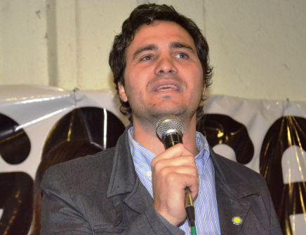 Santiago Cafiero: “Nosotros no somos una oposición, sino una alternativa” Santiago Cafiero: “Nosotros no somos una oposición, sino una alternativa”