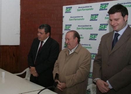 Amieiro compartió la firma de 85 escrituras con vecinos y vecinas de diferentes barrios Amieiro compartió la firma de 85 escrituras con vecinos y vecinas de diferentes barrios