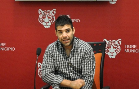 El productor de Ideas del Sur, Jorge Negro Luengo, brindó una conferencia de prensa en Tigre El productor de Ideas del Sur, Jorge Negro Luengo, brindó una conferencia de prensa en Tigre