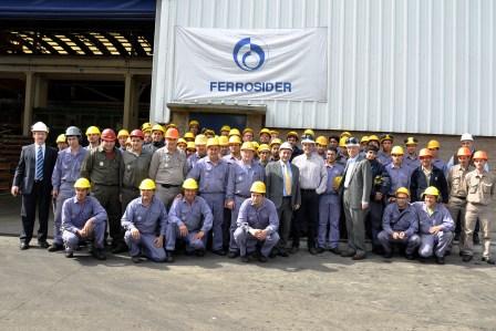 Sergio Massa visitó la empresa Ferrosider