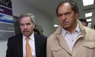 Scioli destaca experiencia del ex gobernador Solá Scioli destaca experiencia del ex gobernador Solá