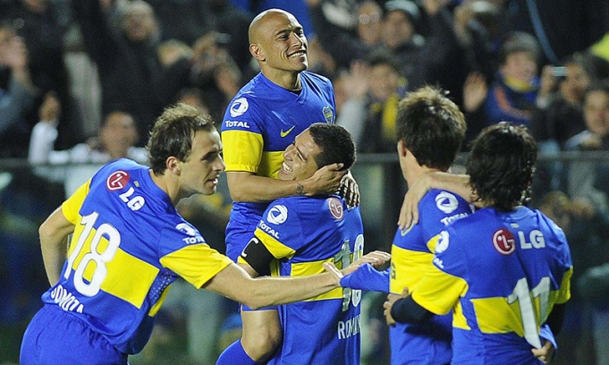 De la mano de Riquelme boca sumó ante Estudiantes otro triunfo y se afirmó en la punta De la mano de Riquelme boca sumó ante Estudiantes otro triunfo y se afirmó en la punta