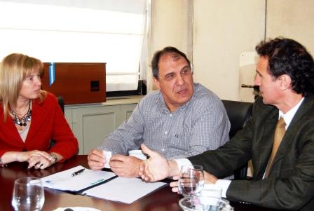 Katopodis gestiona agua y cloacas para todo San Martín Katopodis gestiona agua y cloacas para todo San Martín