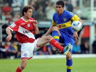Argentinos y Boca protagonizaron un colorido y justificado empate Argentinos y Boca protagonizaron un colorido y justificado empate