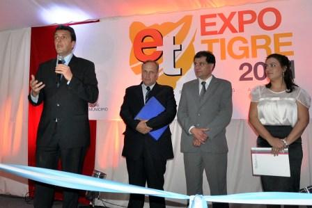 Massa inauguró Expo Tigre 2011 