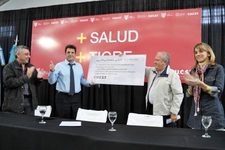 Durante la entrega, el municipio recibió el cheque para la compra del terreno donde se construirá el nuevo hospital de Don Torcuato Durante la entrega, el municipio recibió el cheque para la compra del terreno donde se construirá el nuevo hospital de Don Torcuato