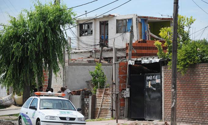Un hombre murió por una explosión y derrumbe en una casa de San Fernando Un hombre murió por una explosión y derrumbe en una casa de San Fernando