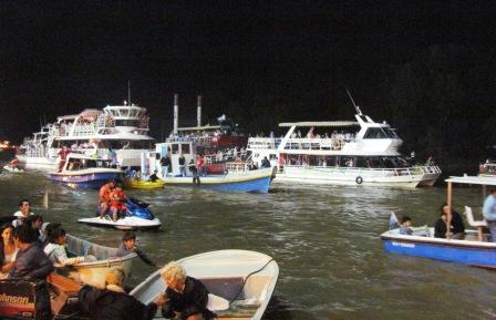 Cientos de embarcaciones participaron de la procesión