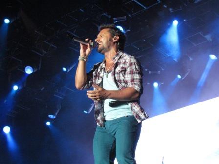 Diego Torres cerró los festejos por la Patrona del Partido de Tigre