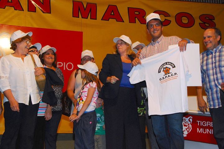 Más de 1.200 vecinos de Tigre recibieron sus certificados de formación laboral Más de 1.200 vecinos de Tigre recibieron sus certificados de formación laboral