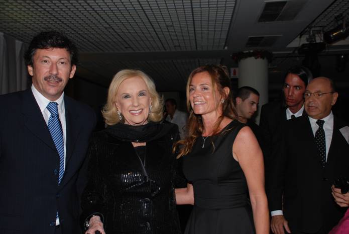 Se realizó gala a beneficio de la cooperadora del Hospital Central de San Isidro