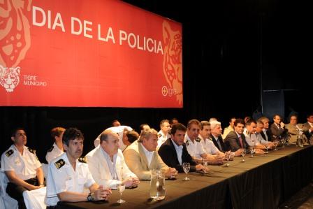 Sergio Massa, Luis Andreotti y Jorge Macri,  jefes comunales de Tigre, San Fernando y Vicente López  