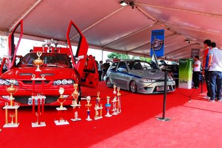 El Garage Motorshow 2011 se lució en Tigre El Garage Motorshow 2011 se lució en Tigre