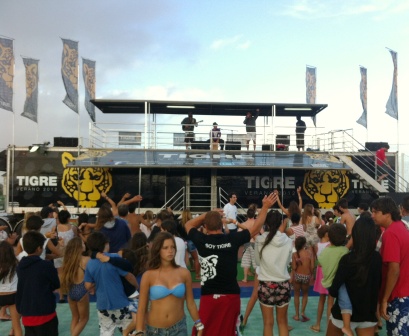 Fiesta de Tigre en Pinamar.