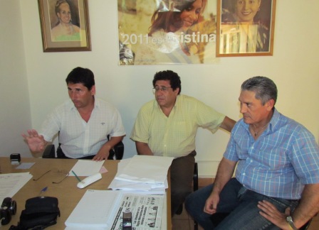 los concejales Fernando Coronel, Augusto Briceño y Luis Giménez los concejales Fernando Coronel, Augusto Briceño y Luis Giménez