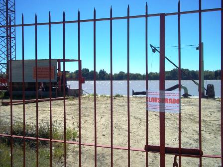 Operativo y clausura en el Paraná de las Palmas Operativo y clausura en el Paraná de las Palmas