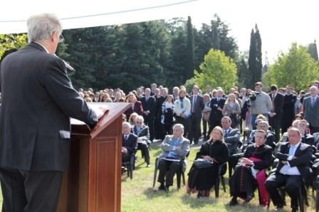 La Universidad Austral comienza a construir un nuevo edificio de 2500 metros en el Campus de Pilar La Universidad Austral comienza a construir un nuevo edificio de 2500 metros en el Campus de Pilar