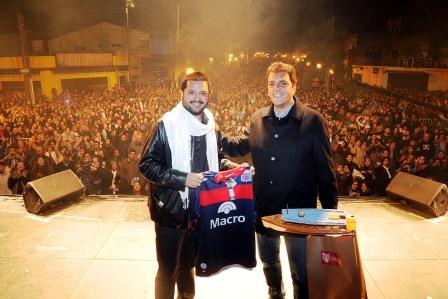 Benavídez festejó su cumpleaños con un nuevo tramo de la Ruta 9 y un recital de Jorge Rojas Benavídez festejó su cumpleaños con un nuevo tramo de la Ruta 9 y un recital de Jorge Rojas