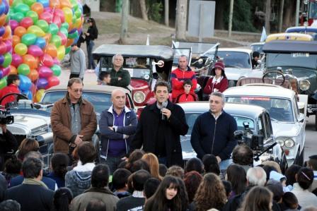 Benavídez festejó su cumpleaños con un nuevo tramo de la Ruta 9 y un recital de Jorge Rojas Benavídez festejó su cumpleaños con un nuevo tramo de la Ruta 9 y un recital de Jorge Rojas