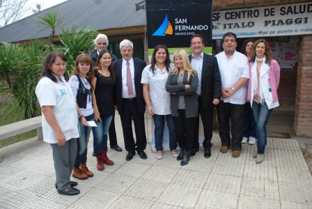 El intendente Luis Andreotti y el Secretario de Desarrollo Social, Medio Ambiente y Salud Pública, Gustavo Santero, se realizaron el testeo de VIH El intendente Luis Andreotti y el Secretario de Desarrollo Social, Medio Ambiente y Salud Pública, Gustavo Santero, se realizaron el testeo de VIH