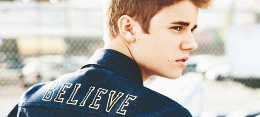 Justin Bieber agredió a un fotógrafo mientras paseaba en un centro comercial Justin Bieber agredió a un fotógrafo mientras paseaba en un centro comercial