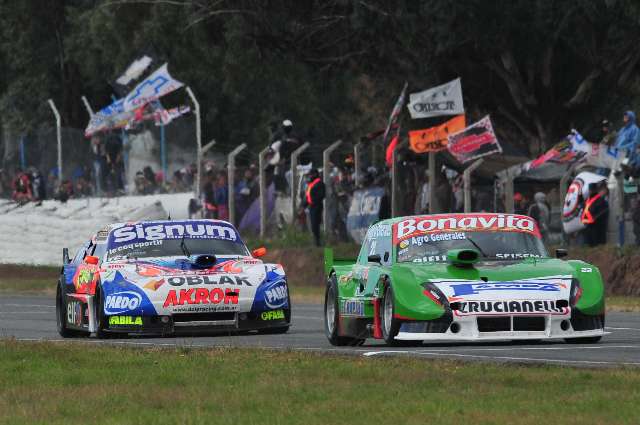 De Benedictis ganó en Rio Cuarto la sexta final del año del Turismo de Carretera De Benedictis ganó en Rio Cuarto la sexta final del año del Turismo de Carretera