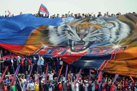Tigre le ganó a San Lorenzo, quedó a salvo de todo y puso al conjunto de Boedo en zona de promoción (Hinchada de Tigre) Tigre le ganó a San Lorenzo, quedó a salvo de todo y puso al conjunto de Boedo en zona de promoción (Hinchada de Tigre)