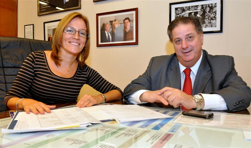 El ministro de Salud provincial, Alejandro Collia, se reunió ayer con la directora del hospital de Pacheco, Alejandra Fontao El ministro de Salud provincial, Alejandro Collia, se reunió ayer con la directora del hospital de Pacheco, Alejandra Fontao