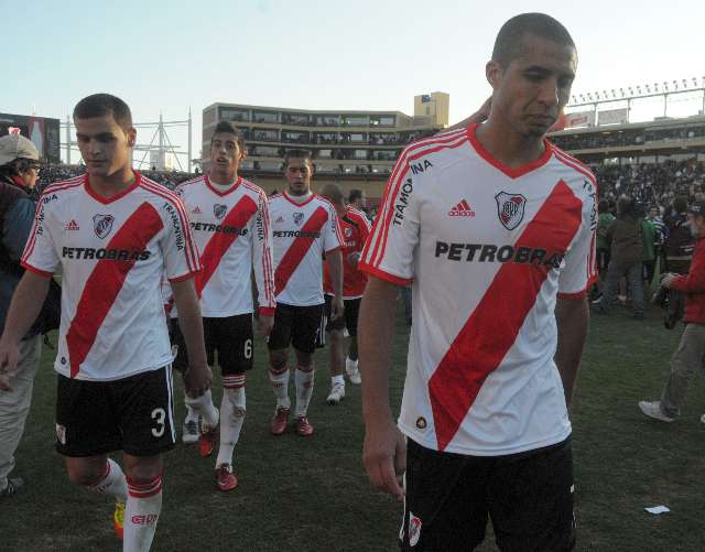 River dio un paso en falso ante Patronato y ya no depende de sí mismo para volver a Primera River dio un paso en falso ante Patronato y ya no depende de sí mismo para volver a Primera
