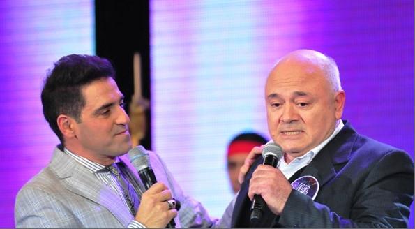 Raúl Irazabal conmovió a los jueces y al público del auditorio Niní Marshall de Tigre Raúl Irazabal conmovió a los jueces y al público del auditorio Niní Marshall de Tigre