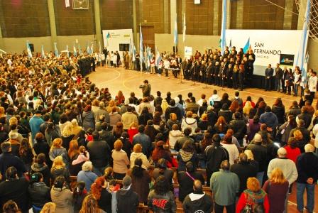 Alumnos de escuelas públicas y privadas de San Fernando prometieron lealtad a la Bandera Alumnos de escuelas públicas y privadas de San Fernando prometieron lealtad a la Bandera