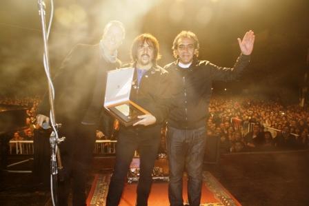 La fiesta finalizó con la presentación de Roberto Rimoldi Fraga y Alejandro Lerner La fiesta finalizó con la presentación de Roberto Rimoldi Fraga y Alejandro Lerner