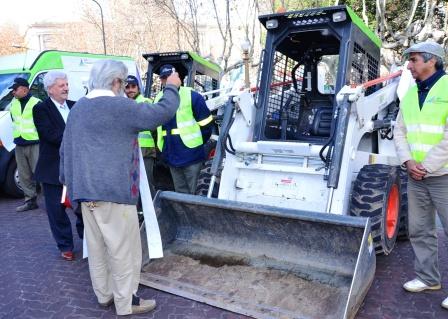 San Fernando presentó la nueva flota de camiones municipales San Fernando presentó la nueva flota de camiones municipales