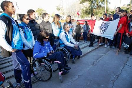 El intendente de Tigre, Sergio Massa, recibió en el distrito a los remeros que formarán parte de la cita olímpica El intendente de Tigre, Sergio Massa, recibió en el distrito a los remeros que formarán parte de la cita olímpica