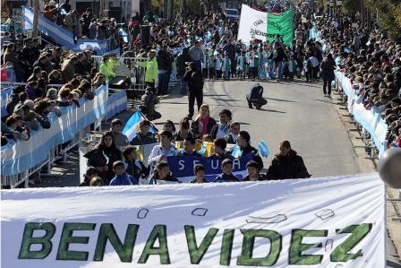 Tigre celebró el Día de la Independencia con un desfile cívico-militar 