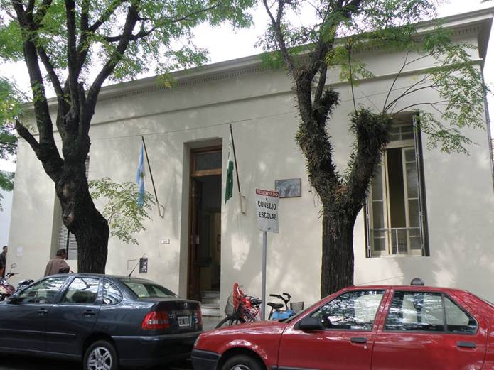 El Consejo Escolar de San Isidro incorporó un moderno sistema informático para agilizar trámites El Consejo Escolar de San Isidro incorporó un moderno sistema informático para agilizar trámites