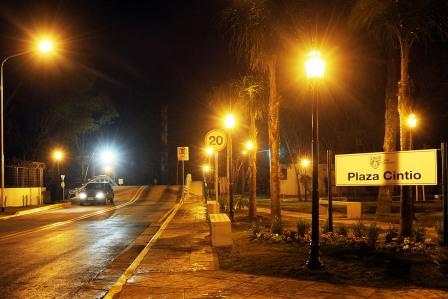 Massa inauguró un puente vehicular que une Rincón con Tigre Centro Massa inauguró un puente vehicular que une Rincón con Tigre Centro