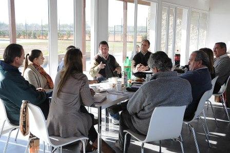 Reunión con los administradores de los barrios cerrados del Camino Bancalari- Benavídez Reunión con los administradores de los barrios cerrados del Camino Bancalari- Benavídez